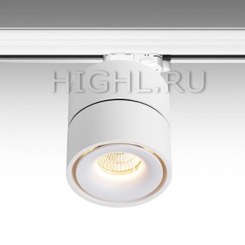 TR FOCUS 13.30 W 13W 1040lm